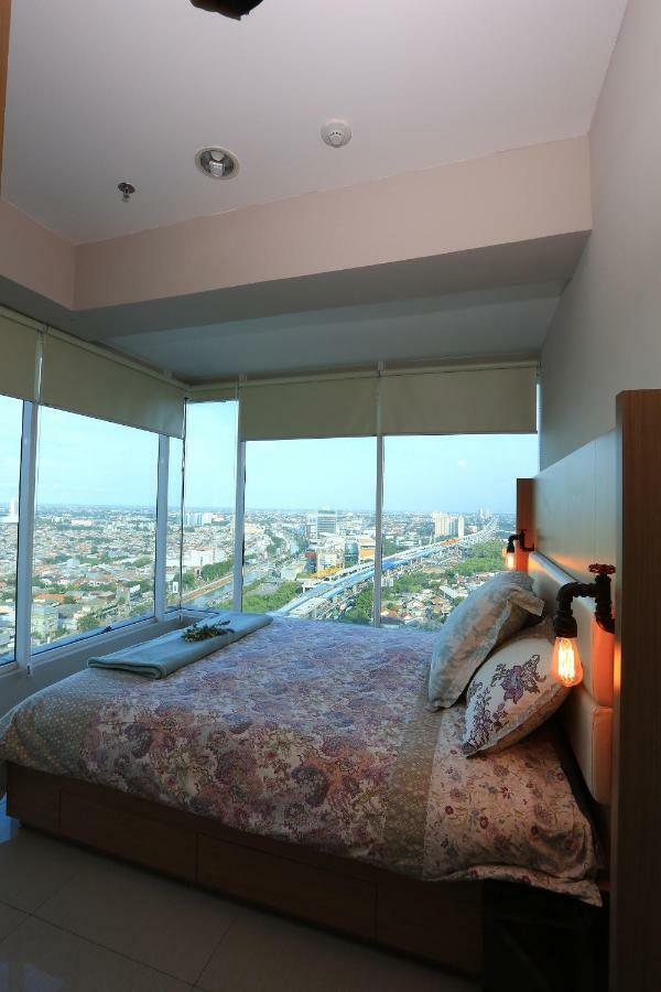 Panoramic View Grand Kamala Lagoon Бекаси Екстериор снимка